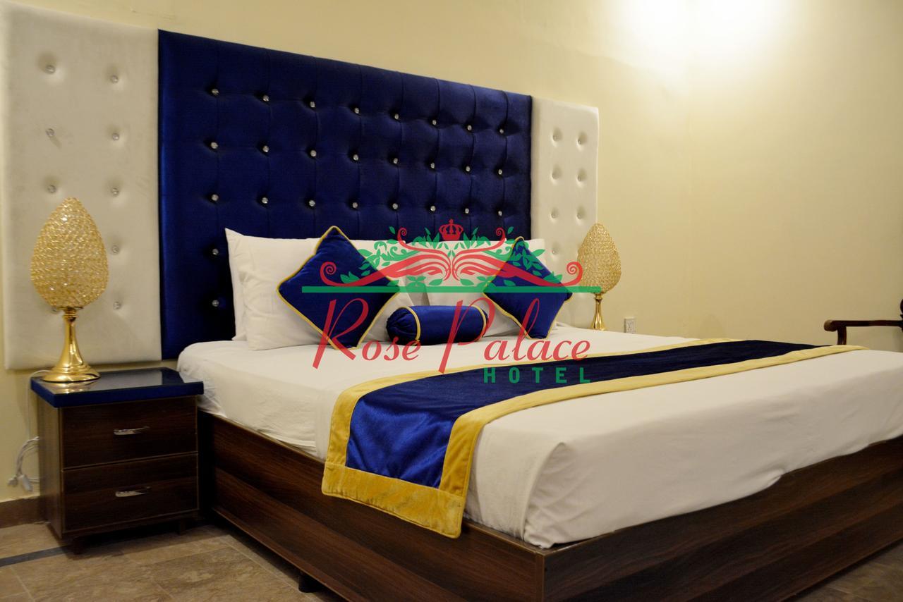 Rose Palace Hotel ลาฮอร์ ภายนอก รูปภาพ