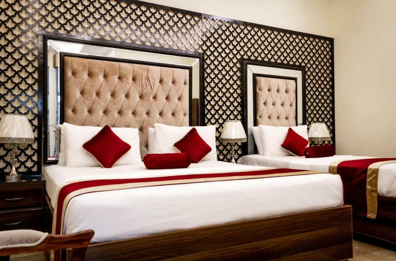 Rose Palace Hotel ลาฮอร์ ภายนอก รูปภาพ