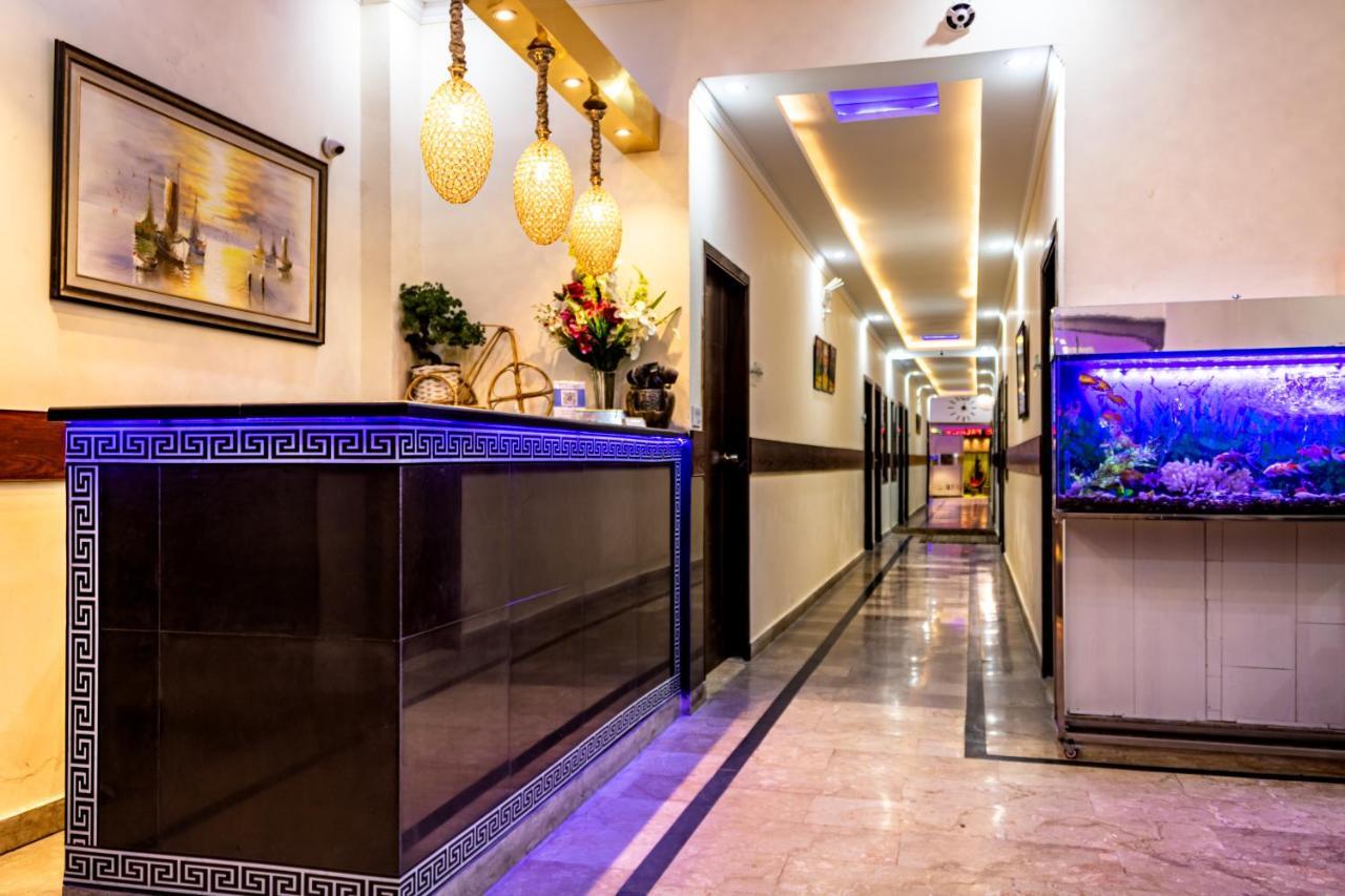 Rose Palace Hotel ลาฮอร์ ภายนอก รูปภาพ