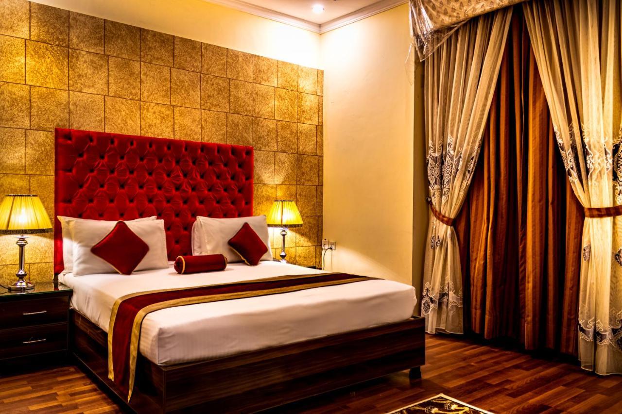 Rose Palace Hotel ลาฮอร์ ภายนอก รูปภาพ