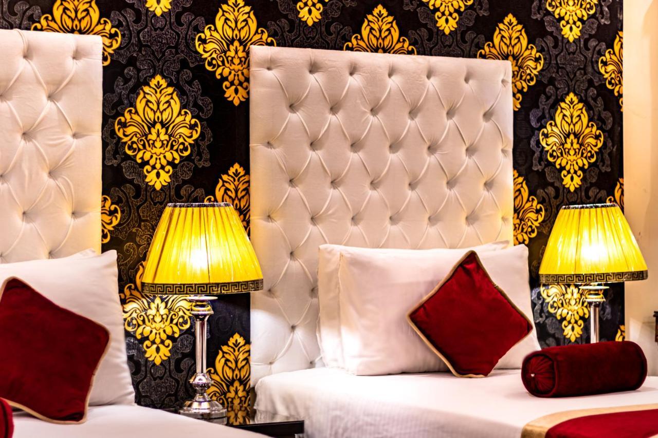 Rose Palace Hotel ลาฮอร์ ภายนอก รูปภาพ